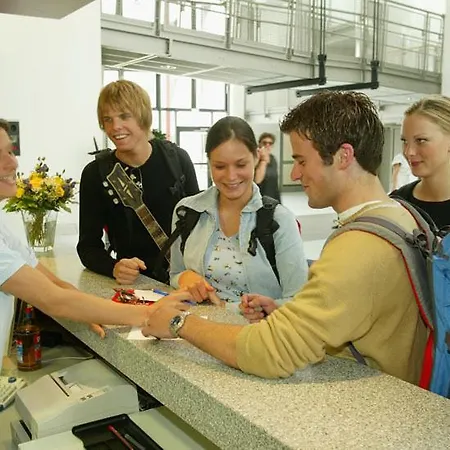 Koeln-deutz Hostel Kolonia