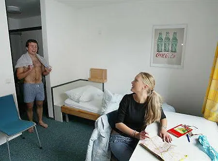 Hostel Köln-deutz *